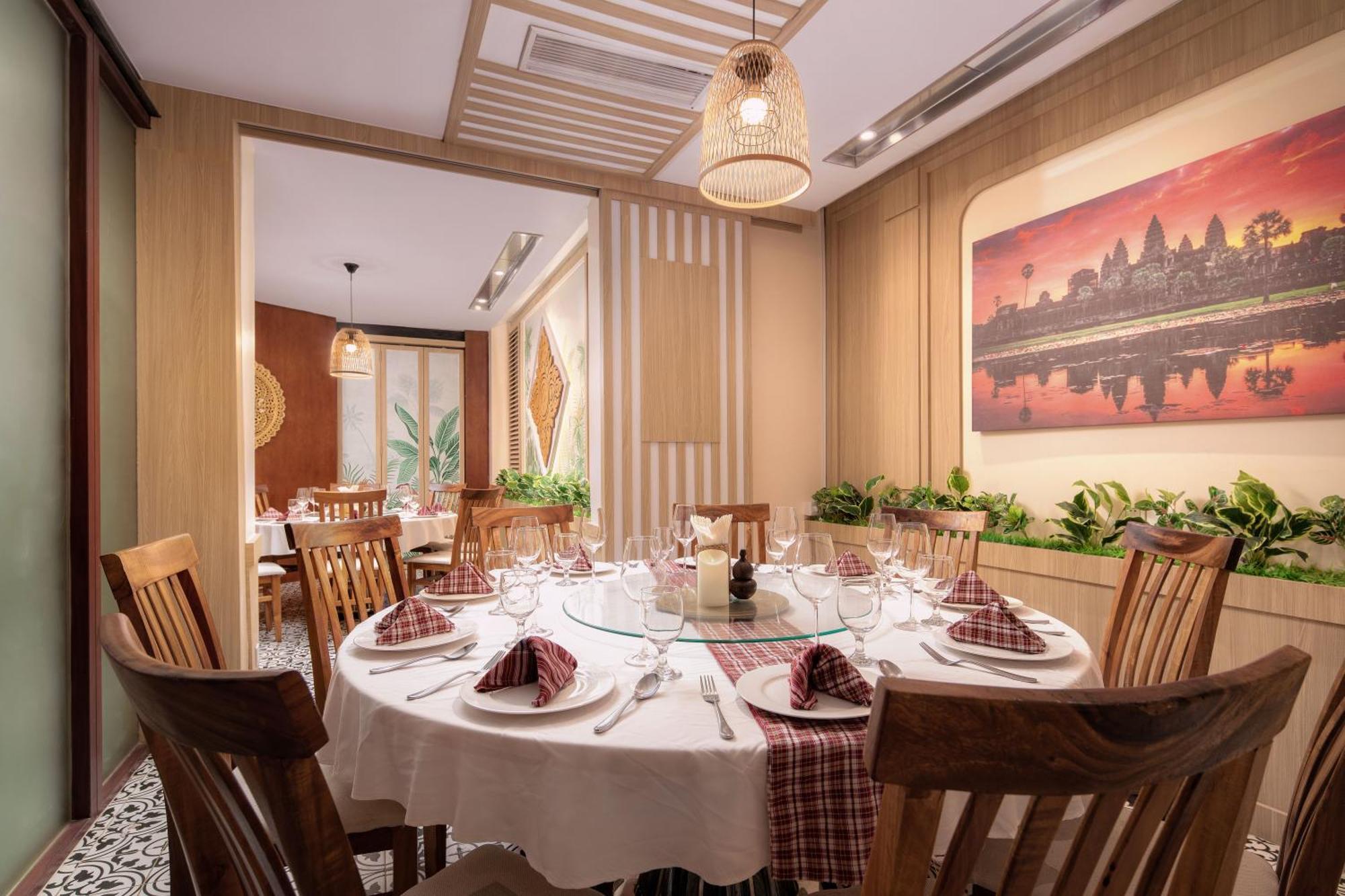 G Mekong Hotel Phom Penh Пном Пен Екстериор снимка